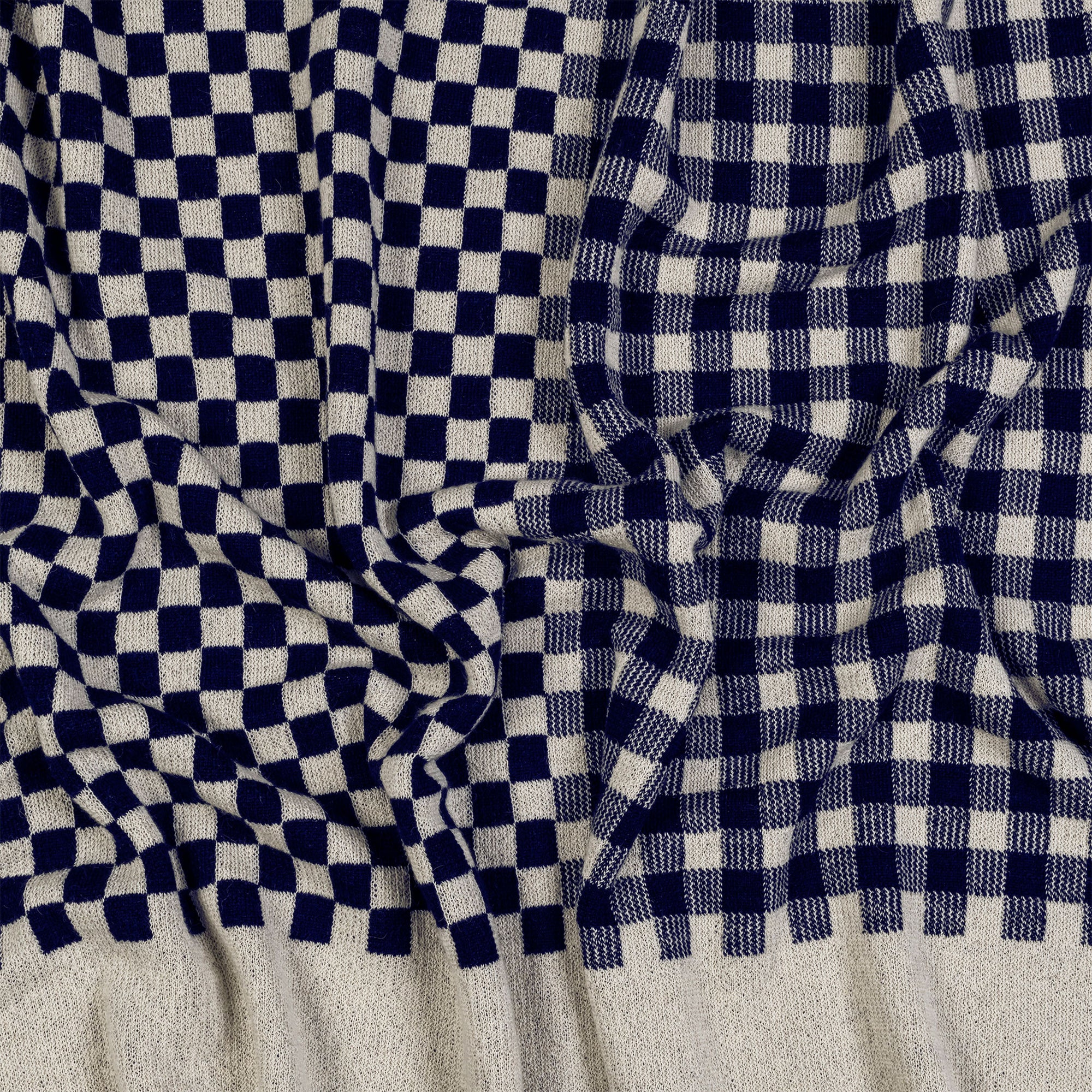 Checker-Gingham Throw in Navy / Ivory
